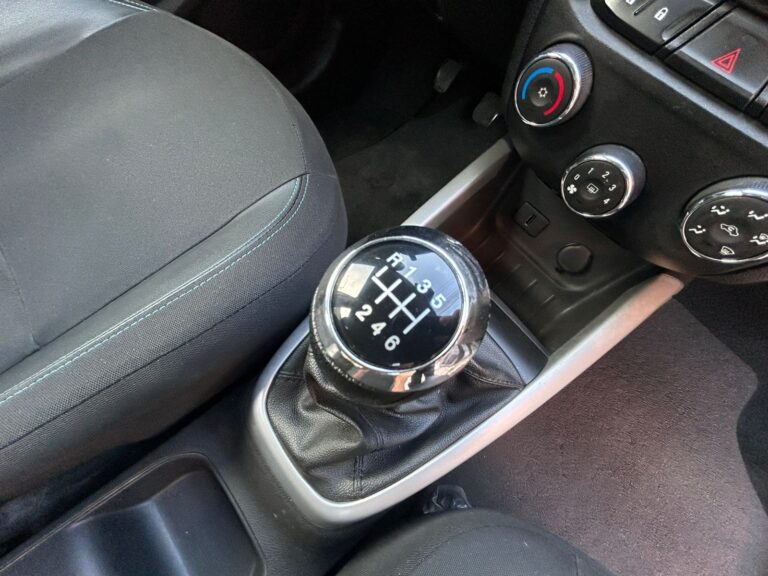 WhatsApp Image 2025-10-07 at 16.49.34 (2)