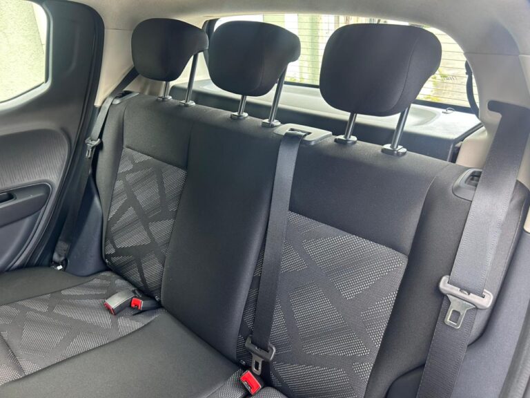 WhatsApp Image 2025-11-26 at 16.33.41